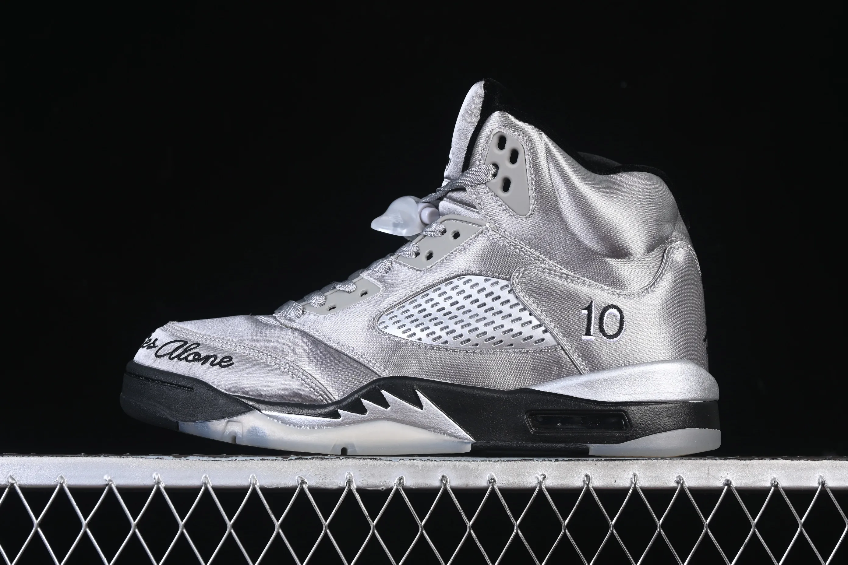 All categories Air Jordan Jordan series basketball shoes Air Jordan 5 P version Air Jordan 5 Retro "Wings" AJ5 Joe 5 silver silk IO2038-001